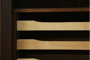 ★J様専用・決済用★中古　美品　伝統工芸　軽井沢彫り　満開の桜の彫刻が見事な衣装盆付きの重ね箪笥　(R-060068)