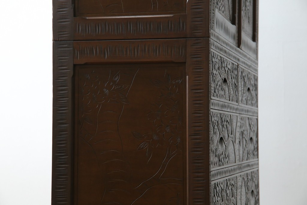 ★J様専用・決済用★中古　美品　伝統工芸　軽井沢彫り　満開の桜の彫刻が見事な衣装盆付きの重ね箪笥　(R-060068)