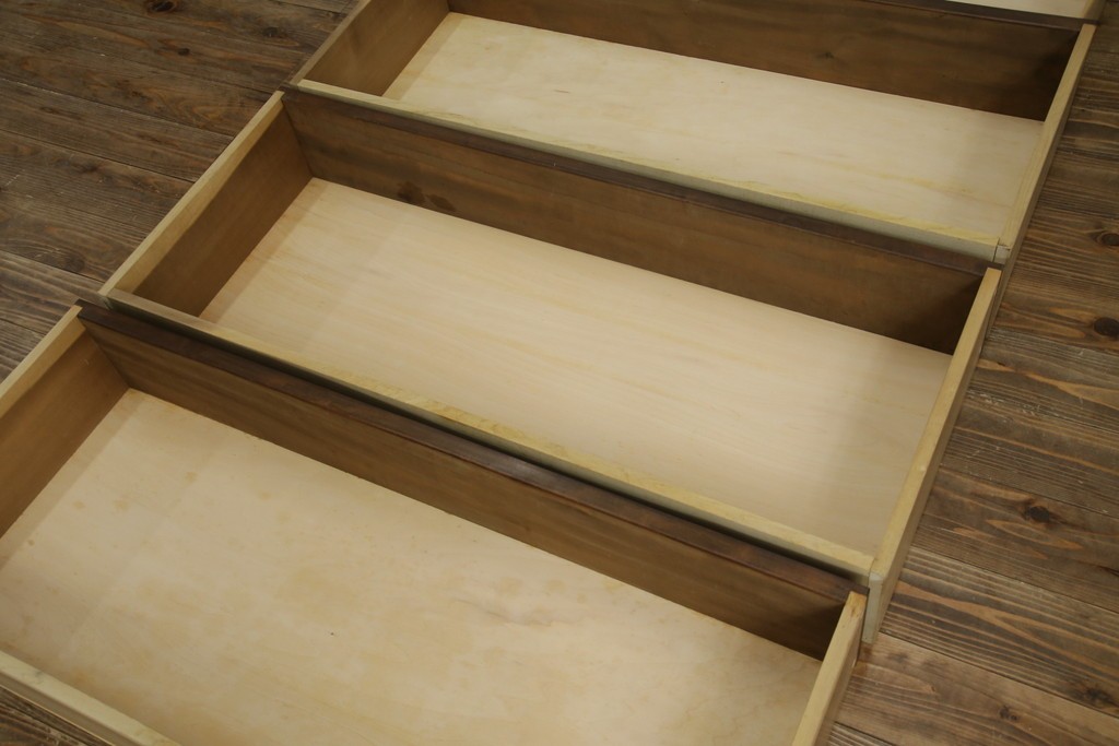 ★J様専用・決済用★中古　美品　伝統工芸　軽井沢彫り　満開の桜の彫刻が見事な衣装盆付きの重ね箪笥　(R-060068)