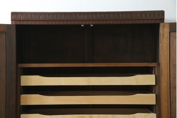 ★J様専用・決済用★中古　美品　伝統工芸　軽井沢彫り　満開の桜の彫刻が見事な衣装盆付きの重ね箪笥　(R-060068)