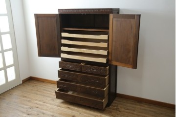 ★J様専用・決済用★中古　美品　伝統工芸　軽井沢彫り　満開の桜の彫刻が見事な衣装盆付きの重ね箪笥　(R-060068)