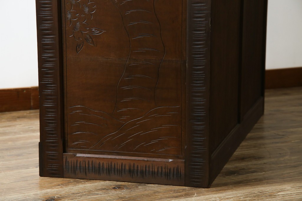 ★J様専用・決済用★中古　美品　伝統工芸　軽井沢彫り　満開の桜の彫刻が見事な衣装盆付きの重ね箪笥　(R-060068)