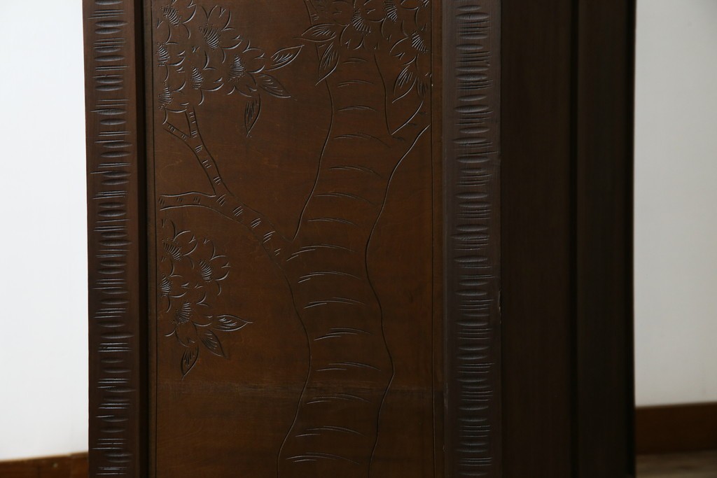 ★J様専用・決済用★中古　美品　伝統工芸　軽井沢彫り　満開の桜の彫刻が見事な衣装盆付きの重ね箪笥　(R-060068)