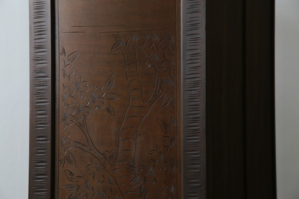 ★J様専用・決済用★中古　美品　伝統工芸　軽井沢彫り　満開の桜の彫刻が見事な衣装盆付きの重ね箪笥　(R-060068)