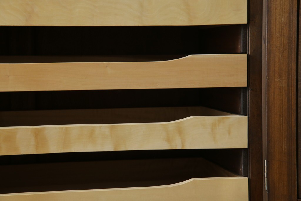 ★J様専用・決済用★中古　美品　伝統工芸　軽井沢彫り　満開の桜の彫刻が見事な衣装盆付きの重ね箪笥　(R-060068)