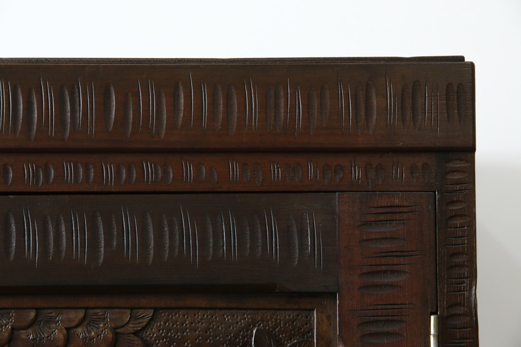 ★J様専用・決済用★中古　美品　伝統工芸　軽井沢彫り　満開の桜の彫刻が見事な衣装盆付きの重ね箪笥　(R-060068)