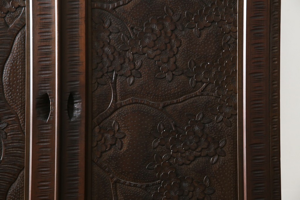 ★J様専用・決済用★中古　美品　伝統工芸　軽井沢彫り　満開の桜の彫刻が見事な衣装盆付きの重ね箪笥　(R-060068)