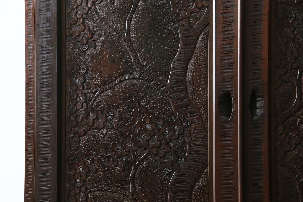 ★J様専用・決済用★中古　美品　伝統工芸　軽井沢彫り　満開の桜の彫刻が見事な衣装盆付きの重ね箪笥　(R-060068)