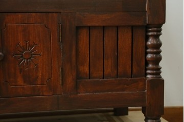 和製ビンテージ　神戸洋家具　COLONY HOUSE(コロニーハウス)　彫刻入り　挽き物加工がエレガントな雰囲気を醸し出す収納付きベンチ　(R-060069)