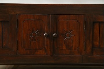和製ビンテージ　神戸洋家具　COLONY HOUSE(コロニーハウス)　彫刻入り　挽き物加工がエレガントな雰囲気を醸し出す収納付きベンチ　(R-060069)