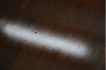 中古　北海道民芸家具　細身の脚が上品な印象を高めるダイニングテーブル　(R-060093)