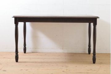 中古　北海道民芸家具　細身の脚が上品な印象を高めるダイニングテーブル(4人掛け、食卓)(R-060093)