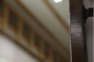 イギリスアンティーク　マホガニー材　個性的なデザインが魅力的なウォールミラー(壁掛け鏡)(R-060096)
