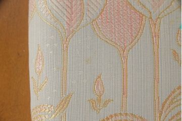中古　美品　イタリア　ブランド家具　メデア(Medea)　ボタニカル柄のファブリックと彫刻が華やかな印象のハイバックチェア(椅子、イス、ダイニングチェア)(定価約40万円)(R-060117)