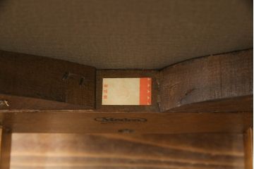 中古　美品　イタリア　ブランド家具　メデア(Medea)　ボタニカル柄のファブリックと彫刻が華やかな印象のハイバックチェア(椅子、イス、ダイニングチェア)(定価約40万円)(R-060117)