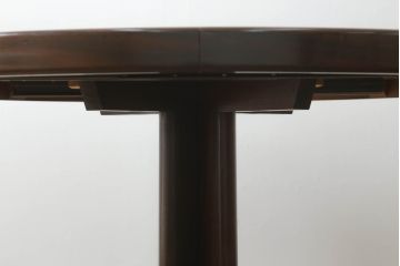 北欧ビンテージ　チーク材　ナチュラルな雰囲気のお部屋に取り入れやすいシンプルな丸テーブル(ラウンドテーブル、ダイニングテーブル、2人掛け、カフェテーブル、コーヒーテーブル、ヴィンテージ)(R-060128)