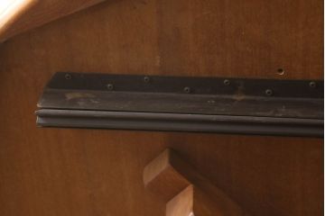 北欧ビンテージ　デンマーク　ナチュラルな雰囲気が魅力的なエクステンションテーブルテーブル(ラウンドテーブル、ダイニングテーブル、2人掛け、4人掛け、ヴィンテージ)(R-060129)