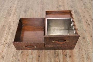 中古　美品　MAITLAND SMITH(メートランドスミス)　高級感あふれる大人の空間づくりにオススメの鏡付きワインキャビネット(収納棚、バーキャビネット、ワインラック、鏡、ミラー)(定価約66万円)(R-060130)