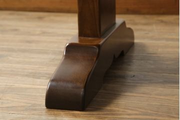 中古　バロッサバレンティ(VARO,S.A. VALENTI)　しっかりとした脚のつくりが魅力的なダイニングテーブル(定価約100万円)(4人掛け、6人掛け)(R-060133)