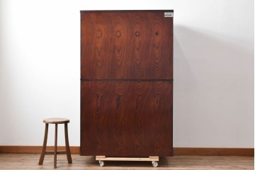 中古　美品　岩谷堂箪笥　希少サイズ　重厚感のある金具が魅力的な重ね箪笥　(R-060137)