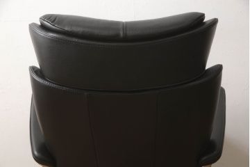 中古　美品　EKORNES(エコーネス)　Stressless Magic(ストレスレス マジック)　シグニチャー　Mサイズ　本革　オットマン付きストレスレスチェア(レザー、リクライニングチェア、一人掛けソファ、1P、アームチェア)(定価約66万円)(R-060138)