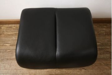中古　美品　EKORNES(エコーネス)　Stressless Magic(ストレスレス マジック)　シグニチャー　Mサイズ　本革　オットマン付きストレスレスチェア(レザー、リクライニングチェア、一人掛けソファ、1P、アームチェア)(定価約66万円)(R-060138)