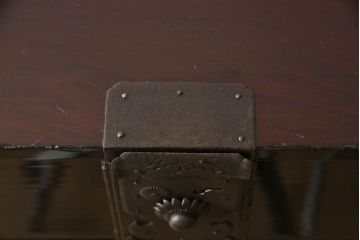 和製アンティーク　中桐材　艶やかな黒漆塗りが美しい庄内箪笥(時代箪笥、和タンス、桐たんす、桐箪笥、引き出し)(R-060140)