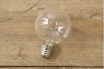 中古　イタリア　アルテミデ社(Artemide)　インダストリアルスタイルの空間づくりに活躍するフロアスタンド(スタンドライト、スタンド照明)(R-060142)