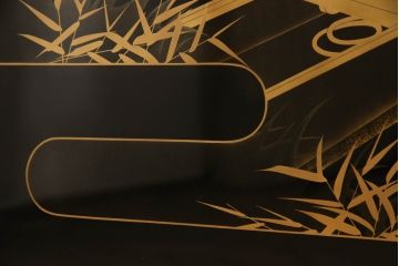 中古　美品　輪島塗り　美しい扇の蒔絵が印象的な衝立て(仕切り、パーテーション、つい立て)(定価約200万円)(R-060150)