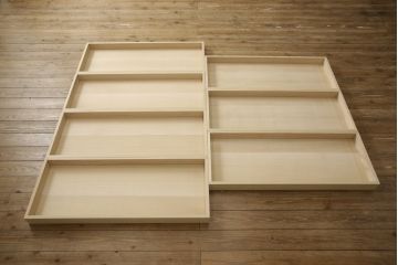 中古　美品　国産　職人手造り　上品な佇まいが魅力的な紀州総桐箪笥(胴丸、総桐たんす、引き出し、着物箪笥、衣装タンス)(定価推定約150万円)(R-060153)