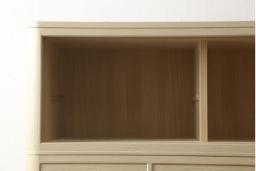 中古　美品　国産　職人手造り　上品な佇まいが魅力的な紀州総桐箪笥(胴丸、総桐たんす、引き出し、着物箪笥、衣装タンス)(定価推定約120万円)(R-060154)