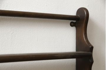 ヴィンテージ家具　イギリスビンテージ　ERCOL(アーコール)　シンプルで上質な雰囲気漂うウォールラック(ウォールシェルフ、吊り棚、壁掛け収納)(R-060157)