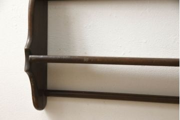 ヴィンテージ家具　イギリスビンテージ　ERCOL(アーコール)　シンプルで上質な雰囲気漂うウォールラック(ウォールシェルフ、吊り棚、壁掛け収納)(R-060157)