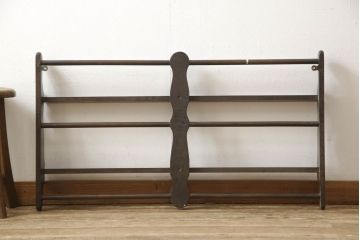 ヴィンテージ家具　イギリスビンテージ　ERCOL(アーコール)　シンプルで上質な雰囲気漂うウォールラック(ウォールシェルフ、吊り棚、壁掛け収納)(R-060157)