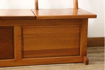 中古　民芸家具　欅(ケヤキ)　収納付きで便利な囲炉裏ベンチ(椅子、ダイニングチェア、板座チェア)(R-060185)