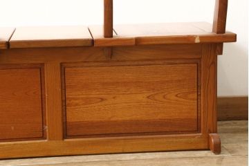 中古　民芸家具　欅(ケヤキ)　収納付きで便利な囲炉裏ベンチ(椅子、ダイニングチェア、板座チェア)(R-060186)