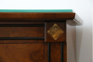 中古　超美品　イタリア最高級!!　IDC大塚家具取り扱い　ジエンメ(Giemme)　すっきりとした上品なデザインが高級な雰囲気を醸し出すサイドボード　定価約120万円相当　(R-060196)