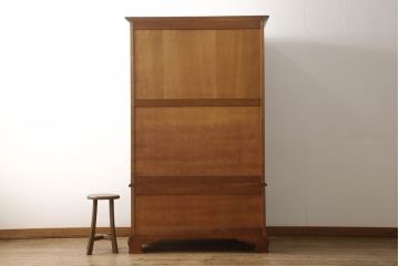 中古　美品　横浜ダニエル(daniel)　アーリーアメリカン　気品ある佇まいが魅力的なワードローブ(洋服タンス)(定価約100万円)(R-060198)