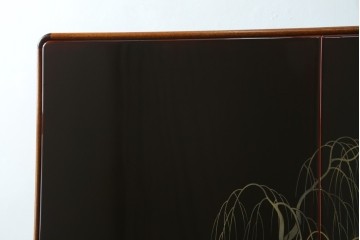 中古　美品　最高級　側面(欅材)　内部(桐材)　輪島塗りが美しい和服箪笥　定価推定約400万円　(R-060215)