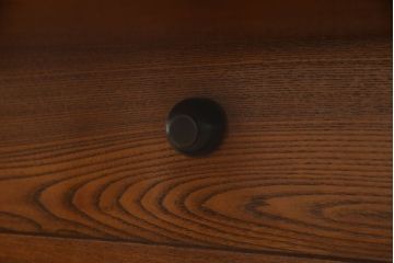 中古 美品　民芸家具　総栗材の杢目が美しい囲炉裏テーブル(木製火鉢、長火鉢、ダイニングテーブル、4人掛け、6人掛け)(R-060219)