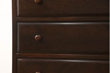 中古　美品　松本民芸家具　シックな佇まいが落ち着いた空間を演出するシンプルなA型整理箪笥(引き出し、チェスト、洋服箪笥、衣装箪笥、和タンス)(R-060221)