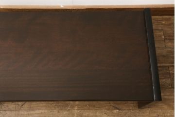 中古　松本民芸家具　脚の透かし彫りがアクセントになる上品な文机(ローテーブル、センターテーブル)(R-060225)
