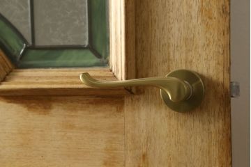 ビンテージ建具　ステンドグラスがおしゃれなドア1枚(ヴィンテージ、扉、木製ドア、ガラス扉)(R-060229)