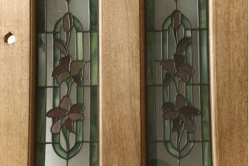 ビンテージ建具　ステンドグラスがおしゃれなドア1枚(ヴィンテージ、扉、木製ドア、ガラス扉)(R-060229)