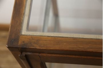 和製アンティーク　古いパン屋の縦型ガラスケース(店舗什器、ガラスショーケース、飾り棚、陳列棚)(R-060232)