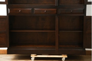 中古　美品　松本民芸家具　和モダンな佇まいが美しいG-III型面取り食器棚　定価約83万円　(R-060254)