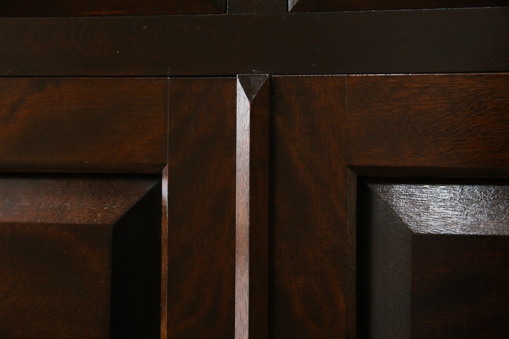 中古　美品　松本民芸家具　和モダンな佇まいが美しいG-III型面取り食器棚　定価約83万円　(R-060254)