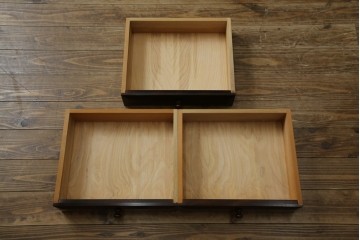 中古　美品　松本民芸家具　和モダンな佇まいが美しいG-III型面取り食器棚　定価約83万円　(R-060254)