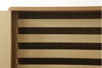 中古　透かしの金具が魅力!上品な佇まいの加茂総桐箪笥(胴厚、桐たんす、着物箪笥、引き出し、衣装タンス)(R-060255)