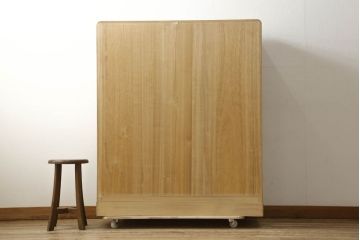 中古　透かしの金具が魅力!上品な佇まいの加茂総桐箪笥(胴厚、桐たんす、着物箪笥、引き出し、衣装タンス)(R-060255)